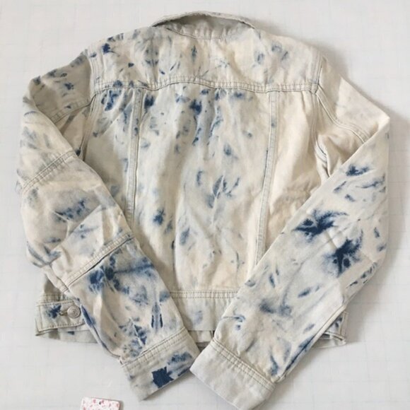 Free People Rumors Tie Dye Relaxed Fit Off White Denim Jacket Size XS - Picture 14 of 14